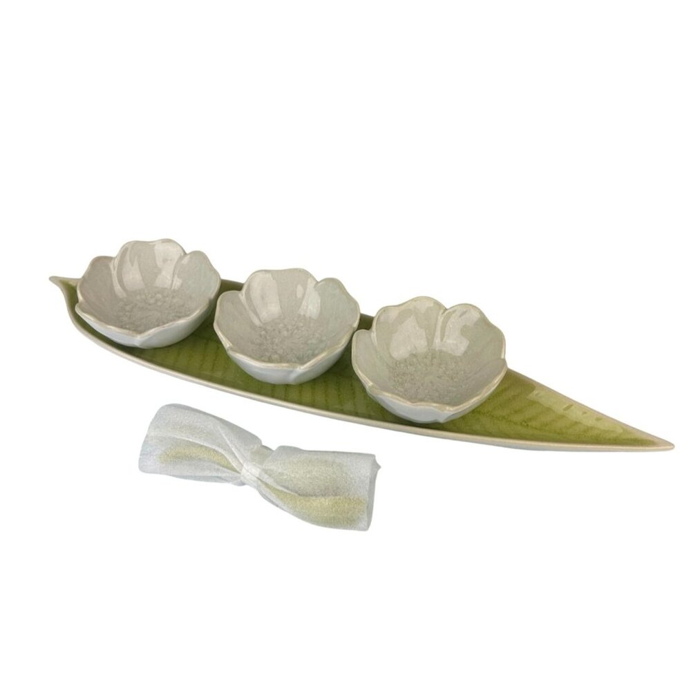 Pier 1 Stoneware Flower and Leaf Triple Serving Bowl & Platter Set Party READ